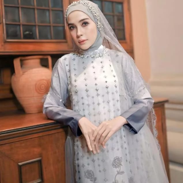 Gamis Biru Embellished Elegan untuk outfit kondangan