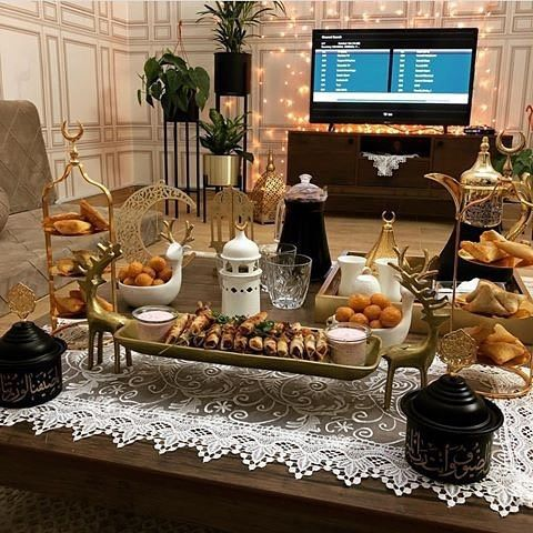 meja tamu saat lebaran