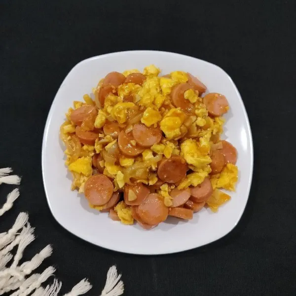 menu sahur: orak-arik telor sosis