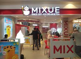 Analisis strategi bisnis es krim viral Mixue di pasar Indonesia