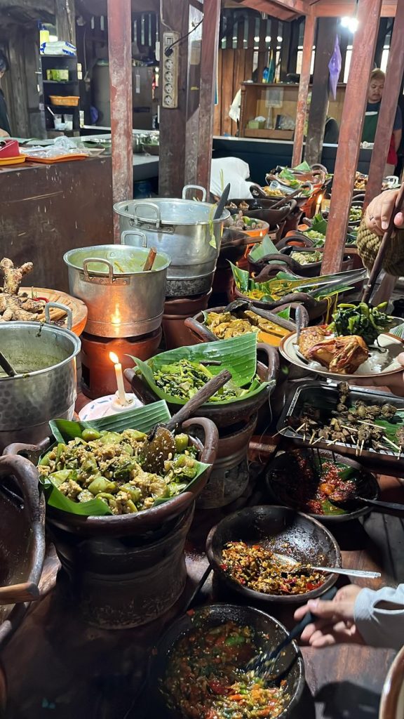 Makan Malam di Jogja